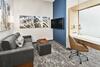 Hotel Cambria Suites