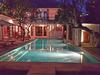 Hostal Lily Luxury Suites