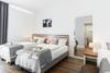 Hostal Prima Luxury Rooms