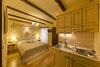 Hostal Rooms Villa Duketis