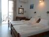 Zorbas Hotel & Studios