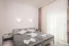 Aparthotel Kristall Suites