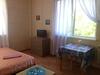 Hostal Guesthouse Iris