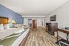 Hotel Quality Inn & Suites