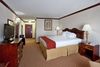 Holiday Inn Express Hotel & Suite