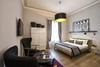 Hotel The Independent Suites