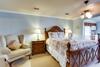The Inn At St. Thomas Square #1208a