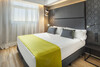 Hotel Catalonia Giralda