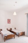 Hostal Fardini Seaside Hotel