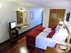 Hotel Balmoral Plaza
