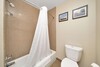 Hotel Comfort Suites University