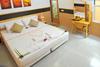 Hostal Arora Inn