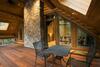 1r Rustic Retreat