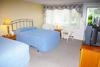 Chatham Highlander Motel