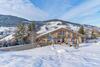 Chalet Iris