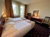 Seven Hotel