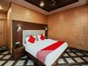 Hotel Oyo 16066 Chinar Comforts