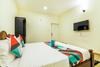 Fabexpress Royal Hideway Resort