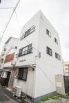 Namba Akiko Villa Hostel