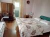 Hostal Zaza Guest House