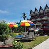 Zo�?s Paradise Waterfront Hotel