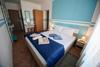 Hostal Casa Cu Usi - House Of Doors