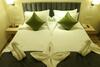 Hotel Regenta Central Harsha Vapi
