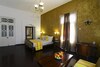 Hotel Deco On 44