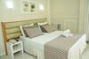 Hotel Village Icara�