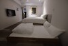 Hostal Happy Inn & Hostel