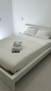 Hotel Peters Guesthouse - Al