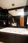 Signature Living At The Shankly Hotel