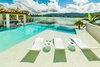 Villa Everything Nice By The Sea In Montego Bay 5br