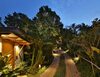 Hotel Ambong Pool Villas