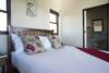 Aparthotel Wild Clover Cottages