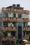 Kanchan Hotel