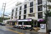 Hotel C&c Residence Bistro Restaurant