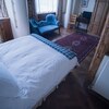 Hotel S. Howard Guesthouse