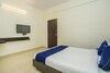 Hotel Oyo 20026 Silverkey Rr Nagar