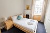 Spacious Elegant 4 Bedroom Apartment Close To Centre