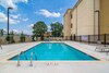 Hotel Comfort Inn And Suites