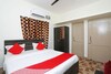 Hotel Oyo 15084 Lotus Residency