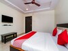 Hotel Oyo 26723 Rb Residency