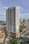Dqua Hotel And Apartment