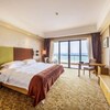 Days Hotel & Suites Yangjiang