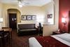 Hotel Comfort Suites Near The Galleria