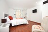 Hotel Castellana 100