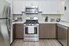 Hyatus Downtown At Yale - Stunning Luxury Apartments
