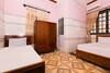 Hostal Spot On 691 Little England Homestay - Hostel