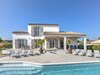Luxury Villa In Aigne With Swimming Pool